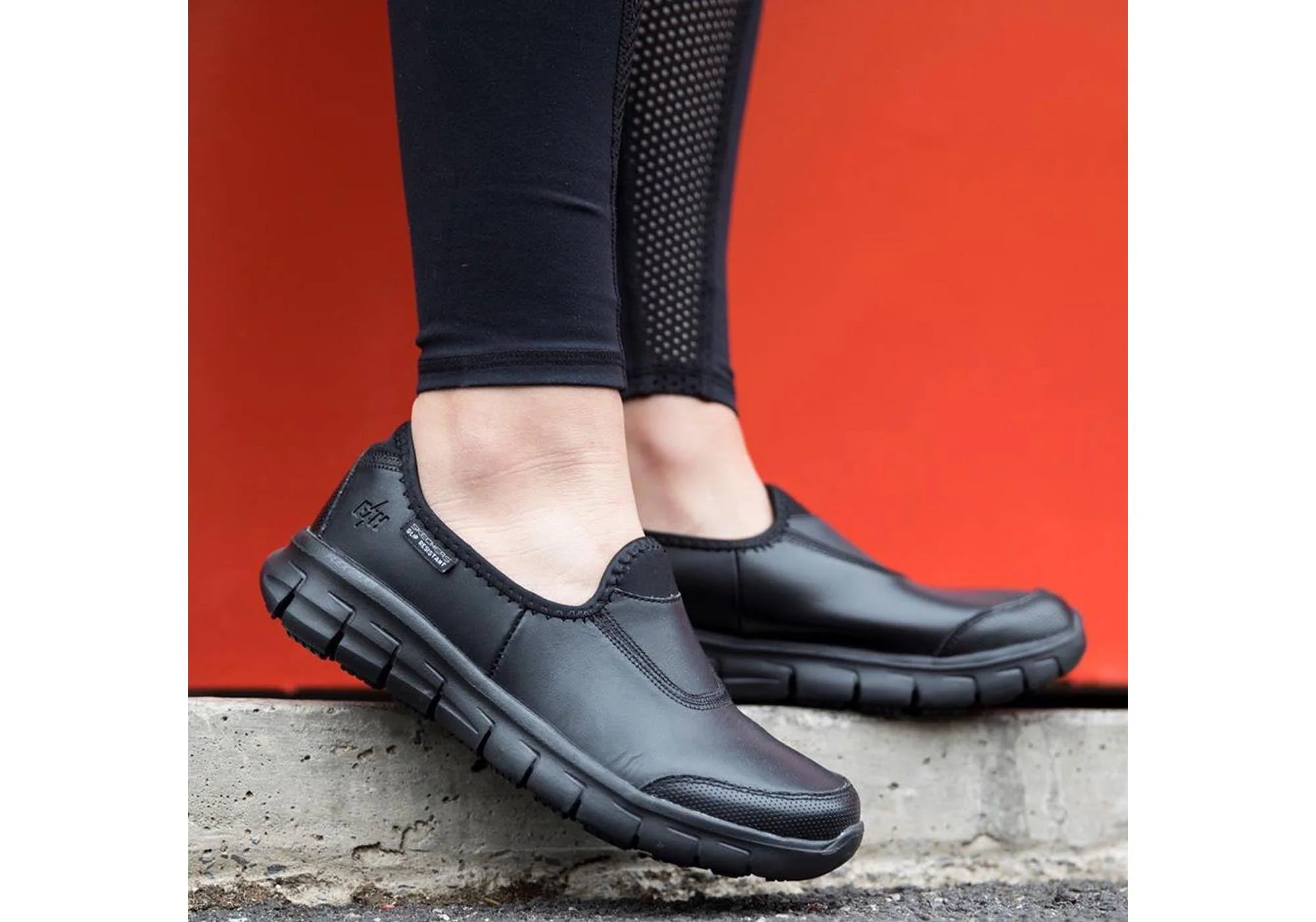 Skechers 76536 Sure Track Slip On - Image 3